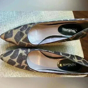 Nine West and co faux fur kitten heels leather se size 9 1/2